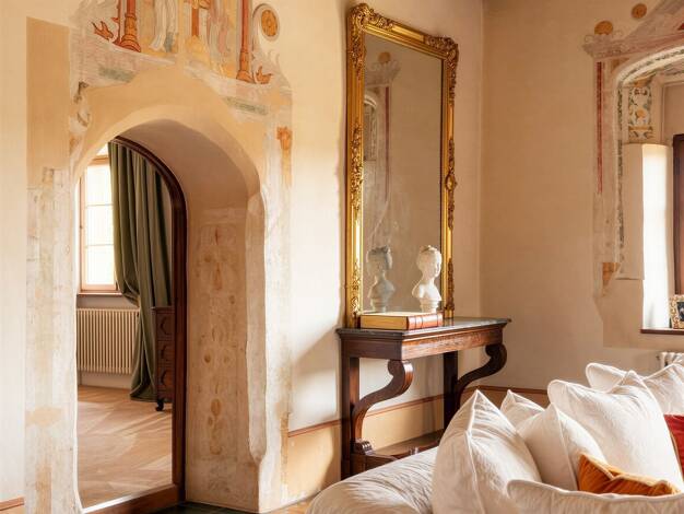 Schloss zum Kauf 11 Zimmer 545 m² 7.800 m² Grundstück Peterskirchen Dietersburg 84378