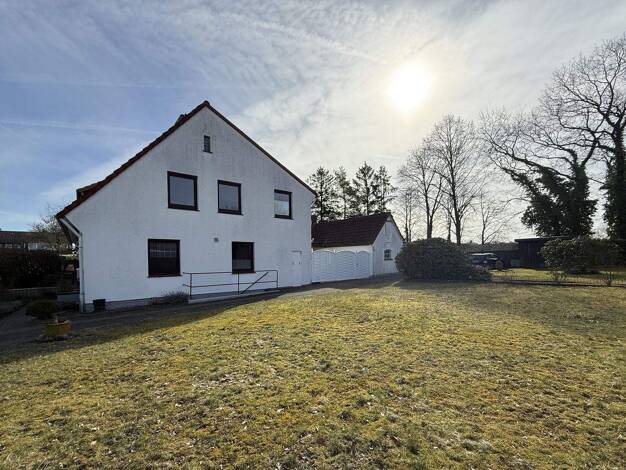 Wohnung zum Kauf 100.000 € 2,5 Zimmer 64 m² Hittfeld Seevetal 21218