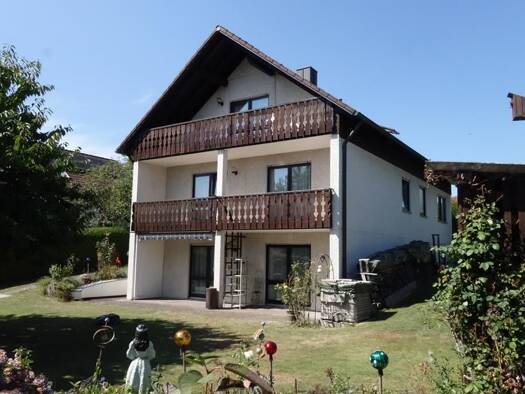 Einfamilienhaus zum Kauf 375.000 € 6 Zimmer 178 m² 882 m² Grundstück frei ab sofort Neunburg Neunburg vorm Wald 92431