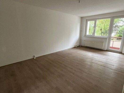 Wohnung zur Miete 400 € 2 Zimmer 50 m² frei ab sofort Am Volkskulturpark 19 Pasewalk 17309
