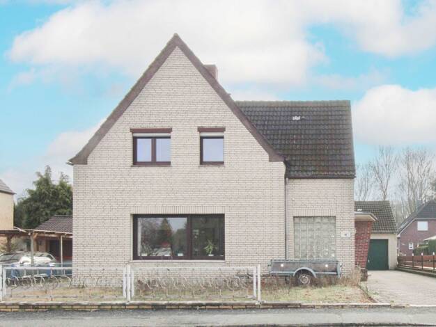 Einfamilienhaus zum Kauf 239.000 € 5 Zimmer 140 m² 597 m² Grundstück frei ab 01.05.2026 Lüssum-Bockhorn Bremen 28779