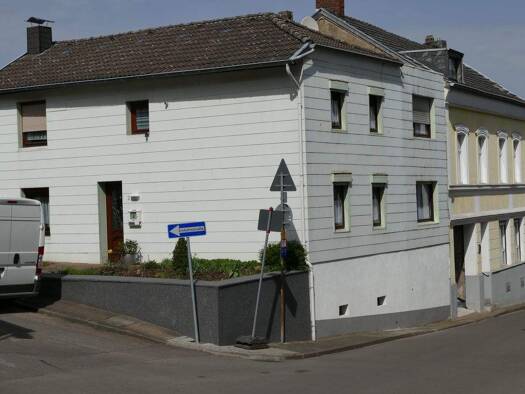 Einfamilienhaus zum Kauf 265.000 € 5 Zimmer 127 m² 203 m² Grundstück Kirchberg Jülich 52428