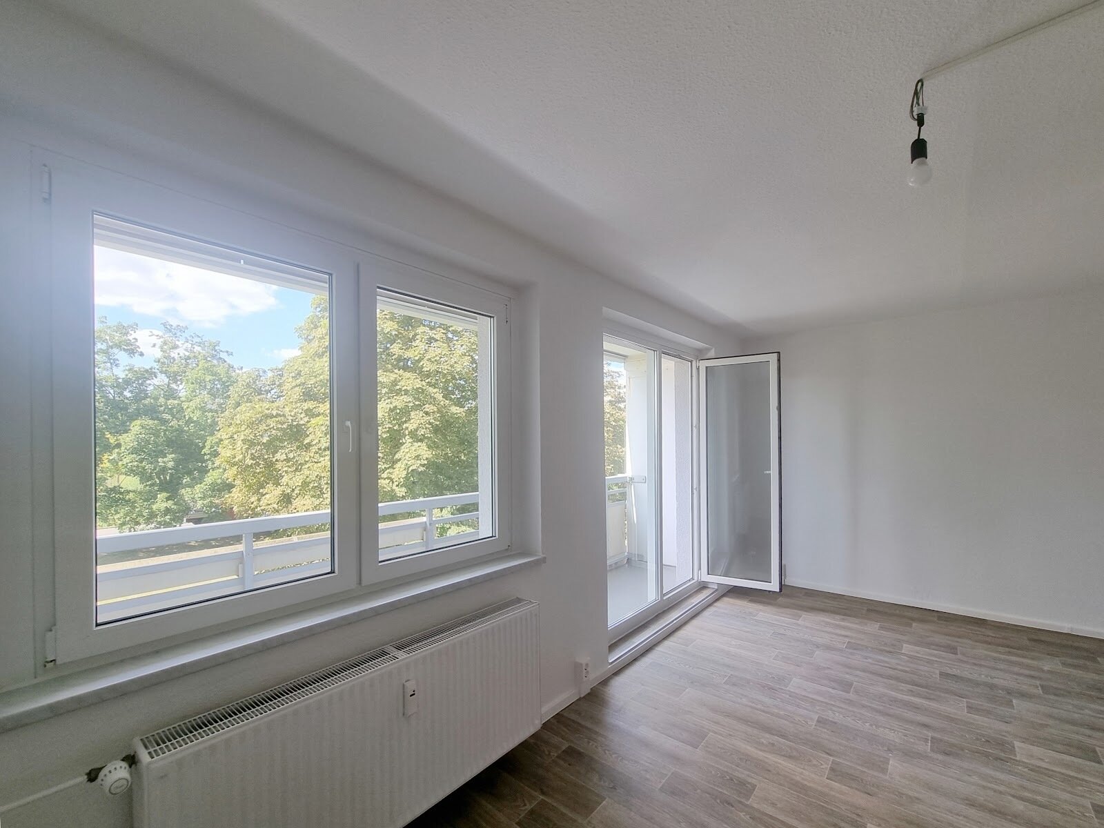 Wohnung zur Miete 274 € 1 Zimmer 36,5 m²<br/>Wohnfläche 3.<br/>Geschoss Zerbster Straße 41 Westliche Neustadt Halle (Saale) 06124