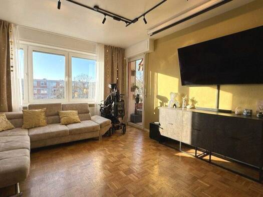 Wohnung zum Kauf 295.000 € 3 Zimmer 92 m² EG Friedrich-Lau-Str. 36 Golzheim Düsseldorf 40474