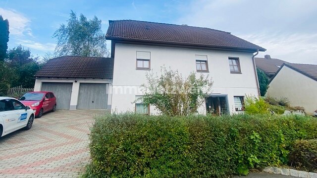 Einfamilienhaus zum Kauf 260.000 € 7 Zimmer 160 m²<br/>Wohnfläche 927 m²<br/>Grundstück Geroldsgrün Geroldsgrün 95179