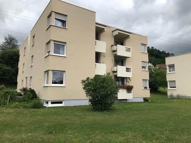 Wohnung zur Miete 305 € 2 Zimmer 54 m²<br/>Wohnfläche 1.<br/>Geschoss ab sofort<br/>Verfügbarkeit Sarrebourg-Str. 5 Saarburg Saarburg 54439