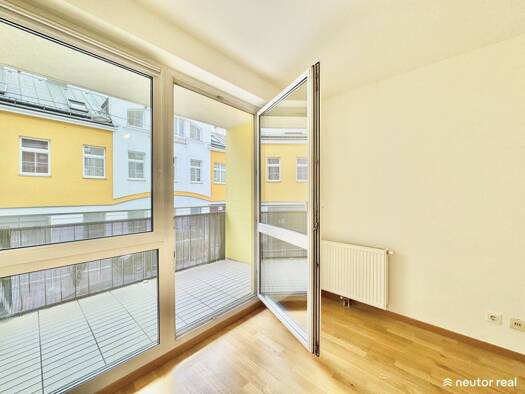 Wohnung zur Miete 752 € 1. Geschoss Schumanngasse Wien,Hernals 1170