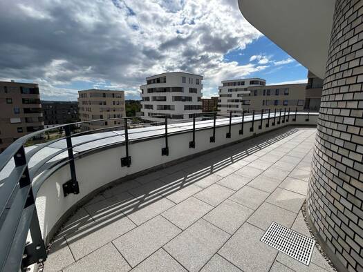 Wohnung zur Miete 1.578 € 3 Zimmer 114,7 m² 5. Geschoss frei ab 01.10.2026 Manfred-Weinmann-Ring 10 Neckargartach Heilbronn 74078