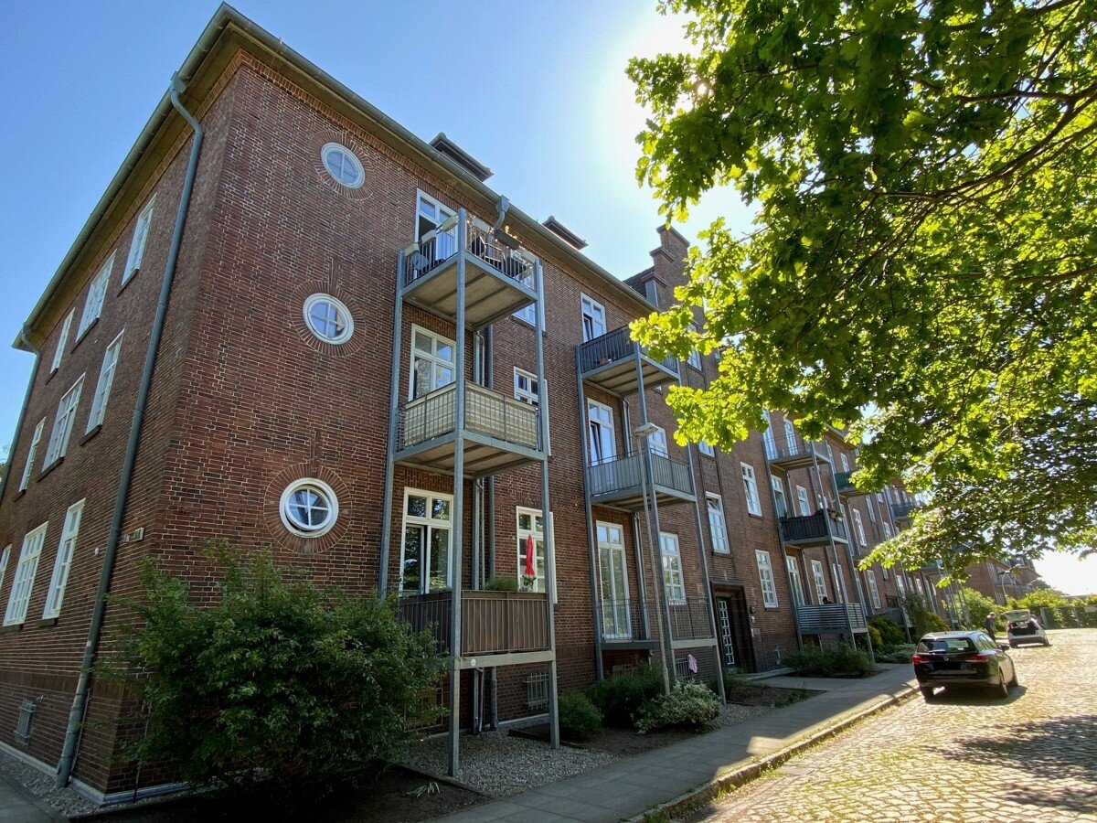 Wohnung zur Miete 440 € 2 Zimmer 58,3 m²<br/>Wohnfläche 01.12.2024<br/>Verfügbarkeit Frösleeweg 3 B Nordstadt - Klues Flensburg 24939