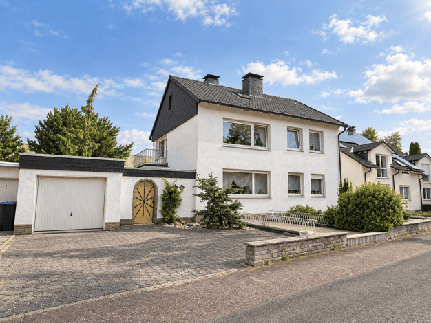 Haus zum Kauf 350.000 € 5 Zimmer 122,6 m² 656 m² Grundstück Soest Soest 59494