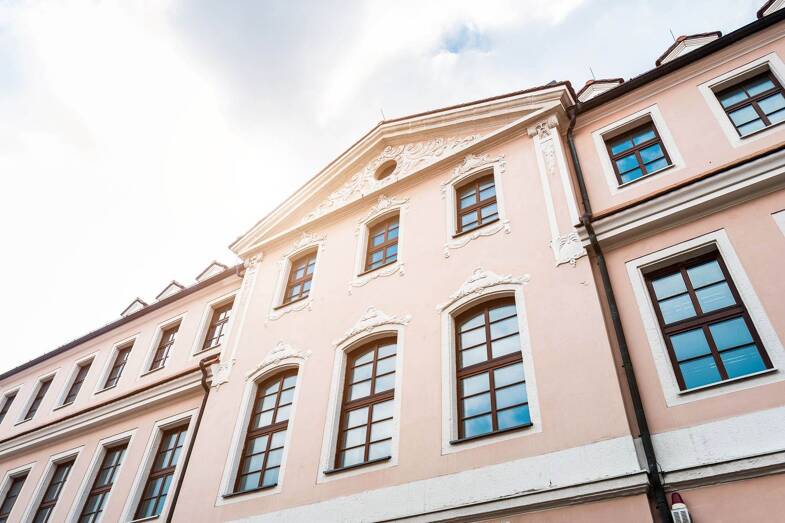 Studio zur Miete 324 € 2 Zimmer 54 m² 1. Geschoss Löbau Löbau 02708