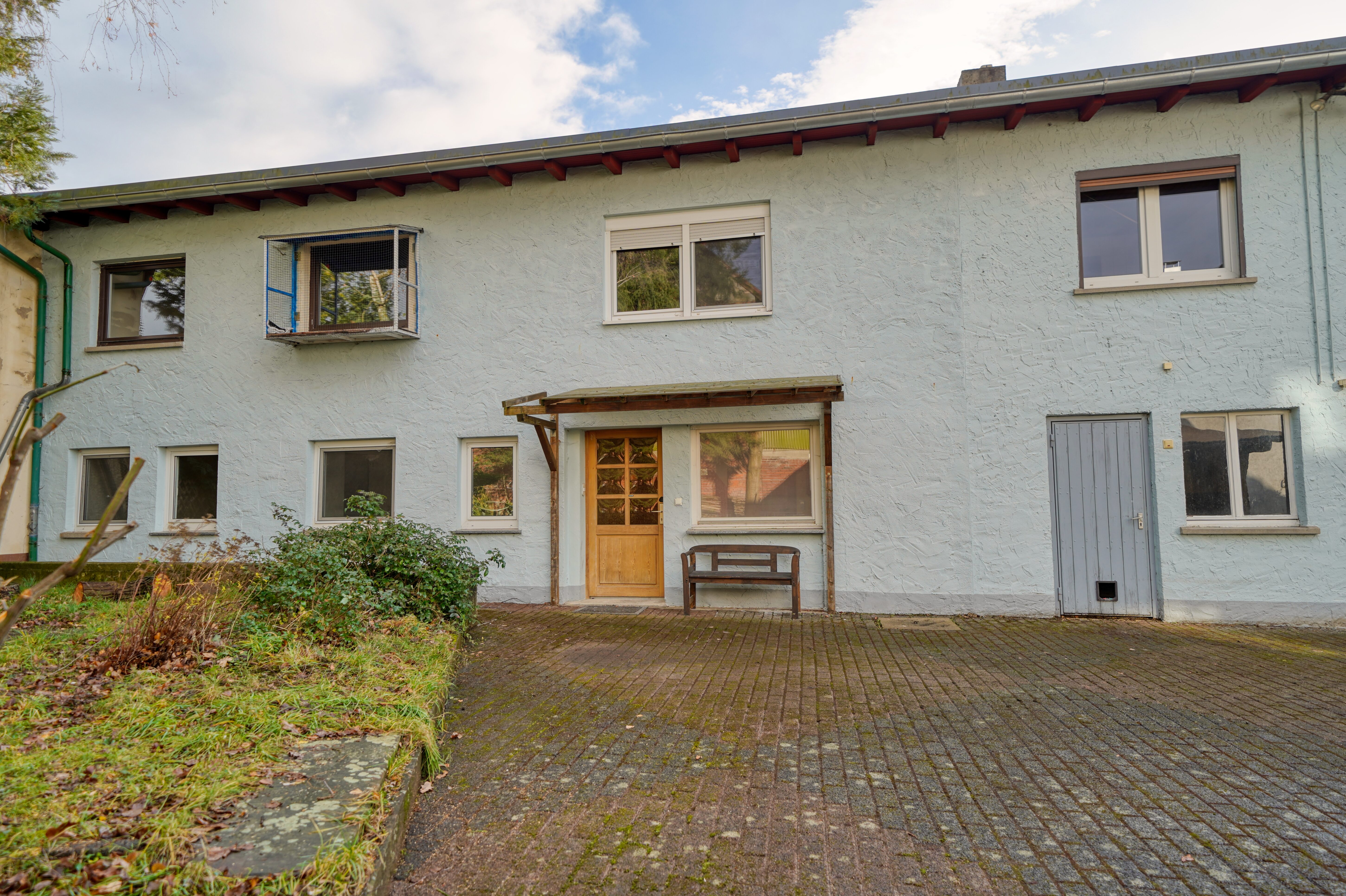 Einfamilienhaus zum Kauf 390.000 € 9 Zimmer 250 m²<br/>Wohnfläche 547 m²<br/>Grundstück 01.01.2025<br/>Verfügbarkeit Wehrheim Wehrheim 61273