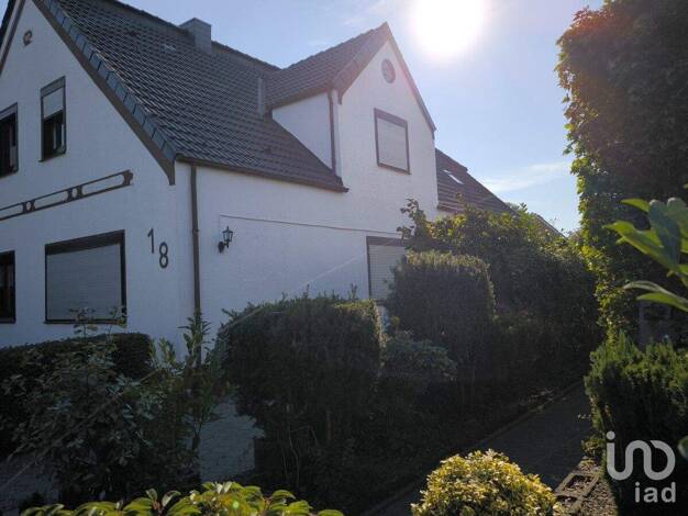 Doppelhaushälfte zum Kauf 164.900 € 5 Zimmer 106 m² 401 m² Grundstück Ihrhove Westoverledingen 26810