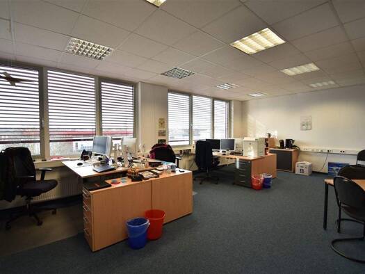 Bürofläche zur Miete 4.185 € 380,4 m² Bürofläche Erkrather Str. 343 Lierenfeld Düsseldorf 40231