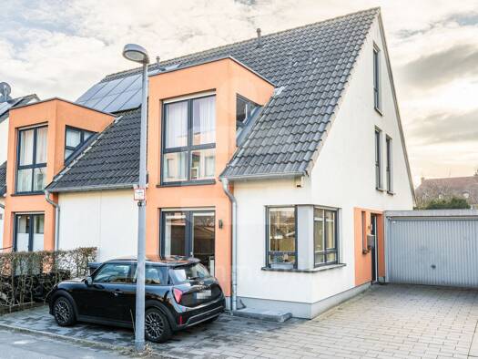 Doppelhaushälfte zum Kauf 649.000 € 4 Zimmer 129,3 m² 254 m² Grundstück Worringen Chorweiler 50769