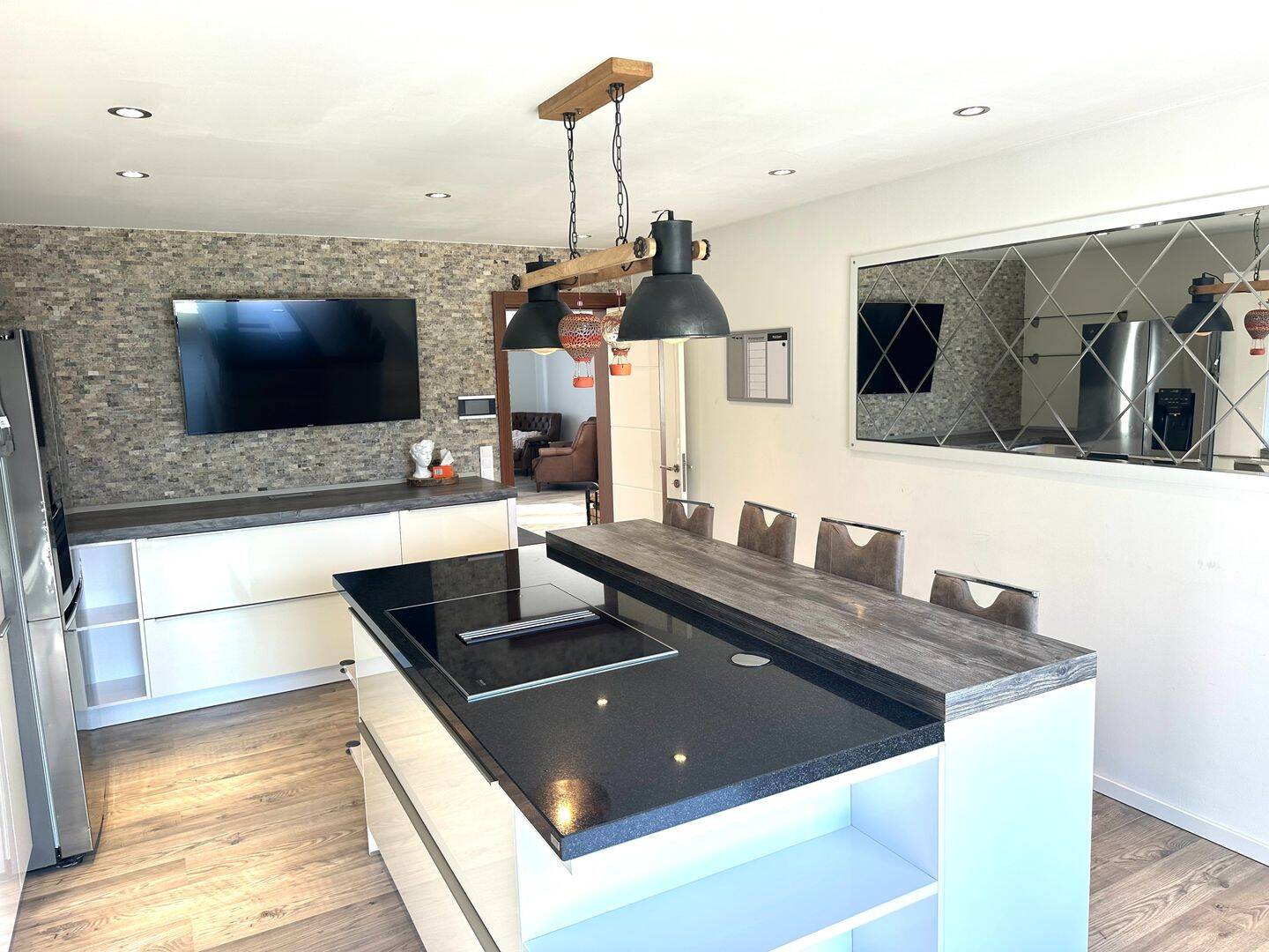 Immobilie in Maxdorf - Tolles freistehendes Einfamilienhaus mit Garten & Kaminofen in bevorzugter Lage von Maxdorf - Bild 4