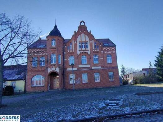 Wohnung zur Miete 750 € 4 Zimmer 105 m² 2. Geschoss frei ab 01.03.2026 Wahrburg Stendal 39576