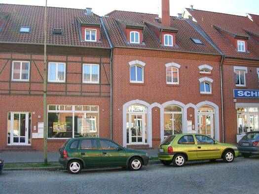 Wohnung zur Miete 430 € 1 Zimmer 49 m² Hagenow 19230