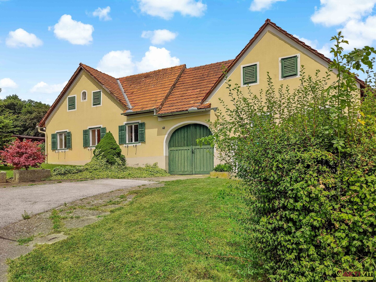 Land-/Forstwirtschaft zum Kauf 375.000 € 9.200 m²<br/>Grundstück Loipersdorf bei Fürstenfeld 8282