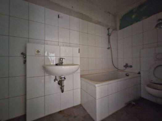 Wohnung zur Miete 476 € 2 Zimmer 64,3 m² 7. Geschoss Senftenberger Ring 30 Märkisches Viertel Berlin 13435