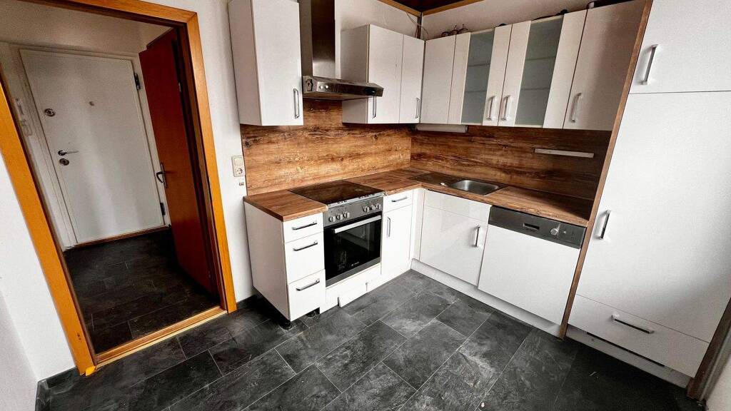 Wohnung zum Kauf 99.000 € 3 Zimmer 38 m² frei ab sofort Attnang-Puchheim 4800