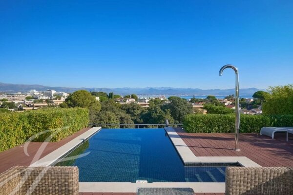 Studio zum Kauf 5.750.000 € 5 Zimmer 185 m²<br/>Wohnfläche 4.<br/>Geschoss Juan les Pins-Gallice Antibes 06600