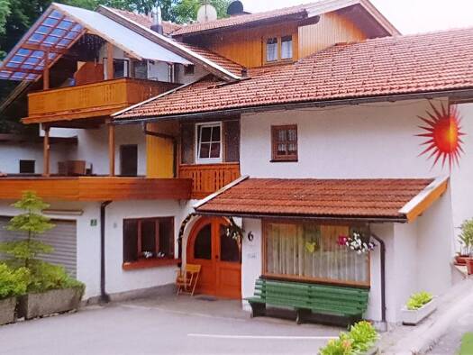 Mehrfamilienhaus zum Kauf 440.000 € 17 Zimmer 500 m² 800 m² Grundstück Bodenmais 94249