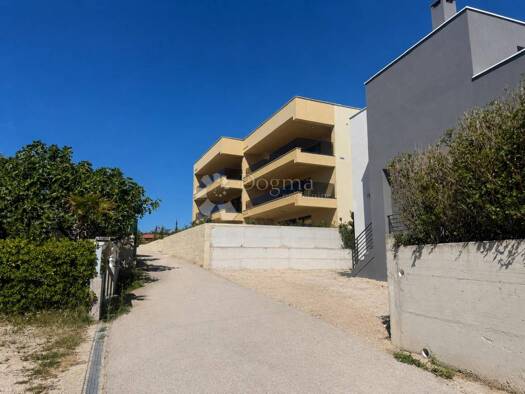 Wohnung zum Kauf 352.310 € 5 Zimmer 100 m² Geschoss 1/2 Ljubač, Ražanac Ražanac 23248