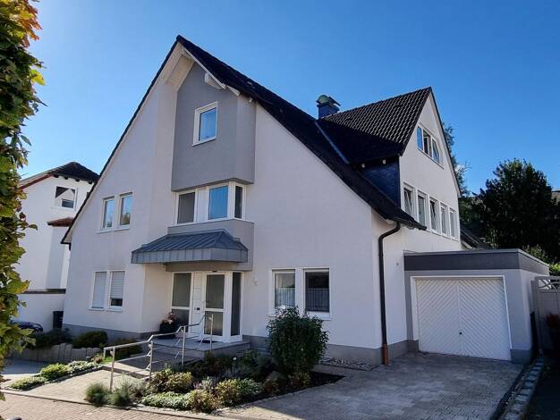 Wohnung zur Miete 1.250 € 3,5 Zimmer 118,8 m² 1. Geschoss Höntrop Bochum 44869