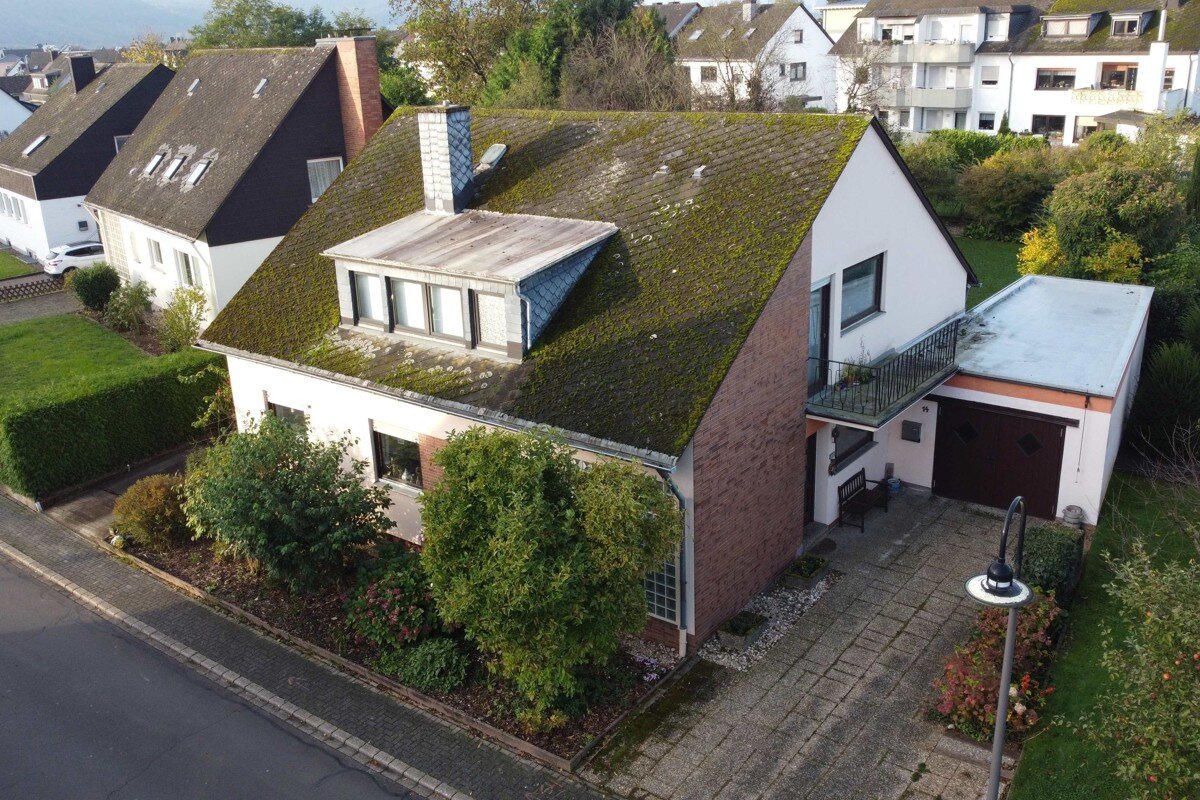 Mehrfamilienhaus zum Kauf 499.000 € 8 Zimmer 200 m²<br/>Wohnfläche 725 m²<br/>Grundstück Schweich Schweich 54338