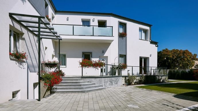 Mehrfamilienhaus zum Kauf provisionsfrei 630.000 € 417 m²<br/>Wohnfläche 497 m²<br/>Grundstück Sopron 9400