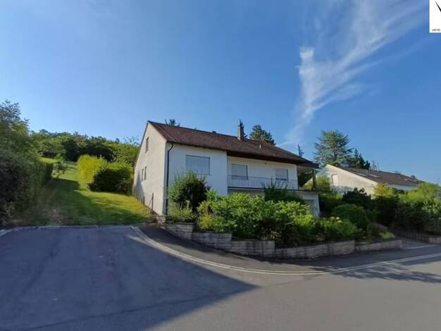 Einfamilienhaus zum Kauf 399.000 € 9 Zimmer 230 m² 1.420 m² Grundstück Remlingen 97280