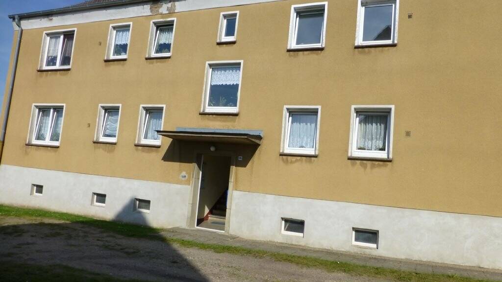 Wohnung zur Miete 345 € 3 Zimmer 62,5 m² Warnow 18249