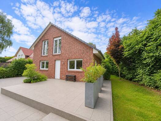 Einfamilienhaus zum Kauf 848.000 € 7 Zimmer 151,2 m² 948 m² Grundstück Iserbrook Hamburg / Iserbrook 22589