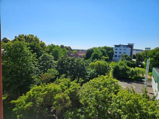 Wohnung zur Miete 383 € 2 Zimmer 42,5 m² 3. Geschoss frei ab 01.08.2026 Kieler Straße 43 Lankow Schwerin 19057