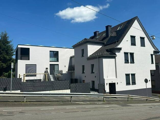 Wohnung zur Miete 1.600 € 4 Zimmer 103 m² 1. Geschoss frei ab 01.06.2025 Fischbacherbergstraße 12 (Alt-) Siegen - Fischbacherberg Siegen 57072