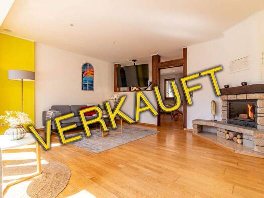 Reihenmittelhaus zum Kauf 249.000 € 6 Zimmer 188,2 m² 160 m² Grundstück Glauchau 08371