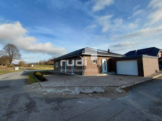 Bungalow zum Kauf 220.000 € 4 Zimmer 110 m² 707 m² Grundstück Schwaney Altenbeken / Schwaney 33184