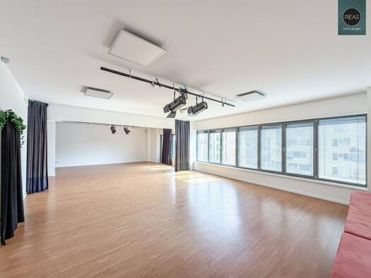 Büro zur Miete 14 € 6 Zimmer 400,8 m² Bürofläche Wien 1100