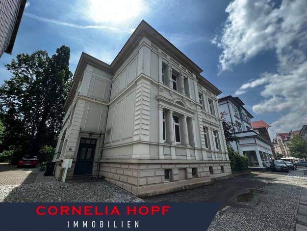 Wohnung zur Miete 320 € 2 Zimmer 53 m² Bahnhofstraße 8a Waltershausen 99880