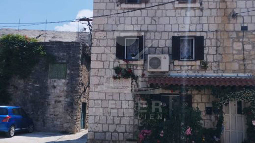 Reihenmittelhaus zum Kauf 462.000 € 4 Zimmer 132 m² Kastela 21217