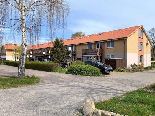 Wohnung zum Kauf 100.000 € 2 Zimmer 74 m² EG Prisannewitz Dummerstorf 18196