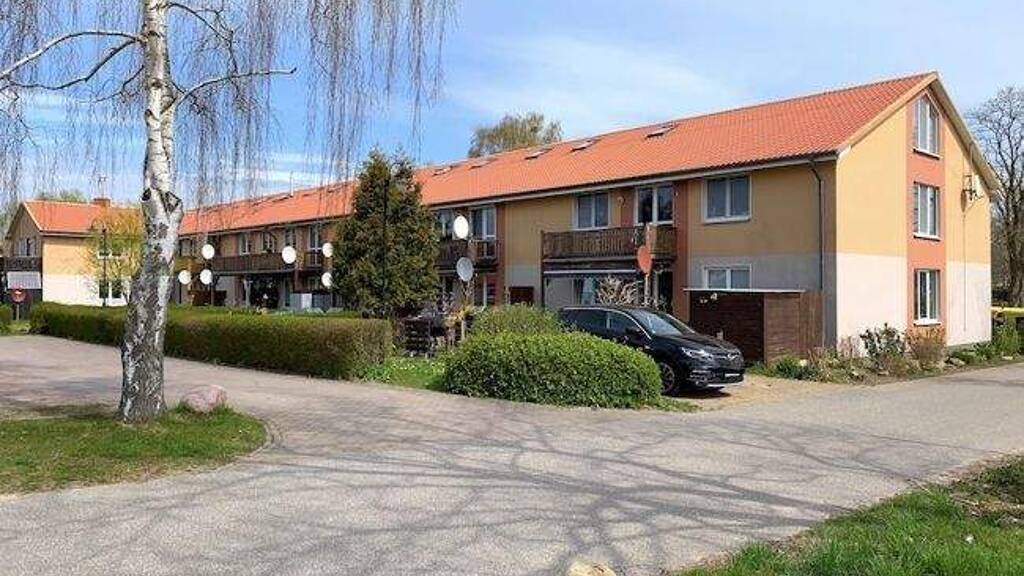 Wohnung zum Kauf 100.000 € 2 Zimmer 74 m² EG Prisannewitz Dummerstorf 18196