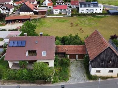 Bauernhaus zum Kauf 450.000 € 8 Zimmer 230 m² 1.179 m² Grundstück frei ab sofort Seubersdorf Seubersdorf 92358