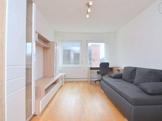 Wohnung zur Miete Wohnen auf Zeit 745 € 1 Zimmer 28 m² frei ab 10.12.2025 Sebald Nürnberg 90403
