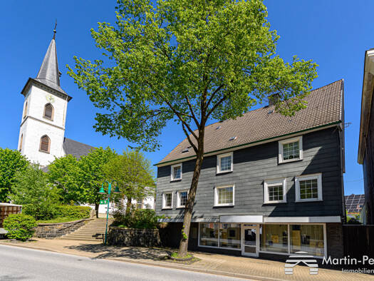 Haus zum Kauf 335.000 € 8 Zimmer 230 m² 393 m² Grundstück frei ab sofort Ennepetal 58256