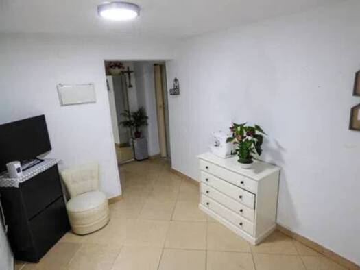 Wohnung zum Kauf 180.000 € 2 Zimmer 40 m² Calle Ortega Y Gasset, 4 Santa Cruz de Tenerife 38007