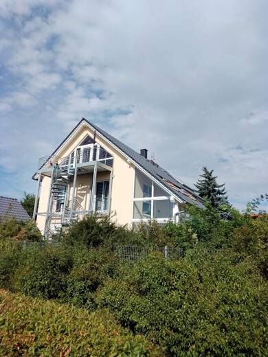 Einfamilienhaus zur Miete 3.450 € 7 Zimmer 207 m² 1.200 m² Grundstück frei ab 01.11.2025 Markkleeberg Markkleeberg 04416