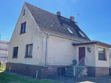 Einfamilienhaus zum Kauf 120.000 € 4 Zimmer 115 m² 1.443 m² Grundstück Neustadt-Glewe Neustadt-Glewe 19306
