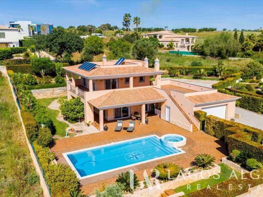 Haus zum Kauf 1.497.000 € 347 m² 1.883 m² Grundstück São Gonçalo de Lagos 8600-282